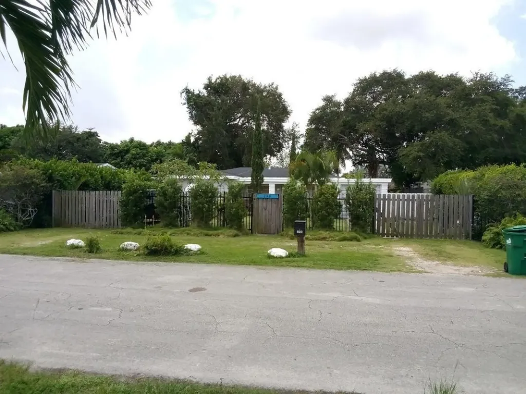 240 S Biscayne River Drive Miami FL 33169