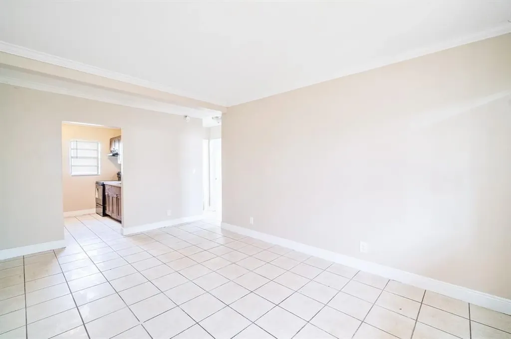 713 NW 14th Terrace Fort Lauderdale FL 33311