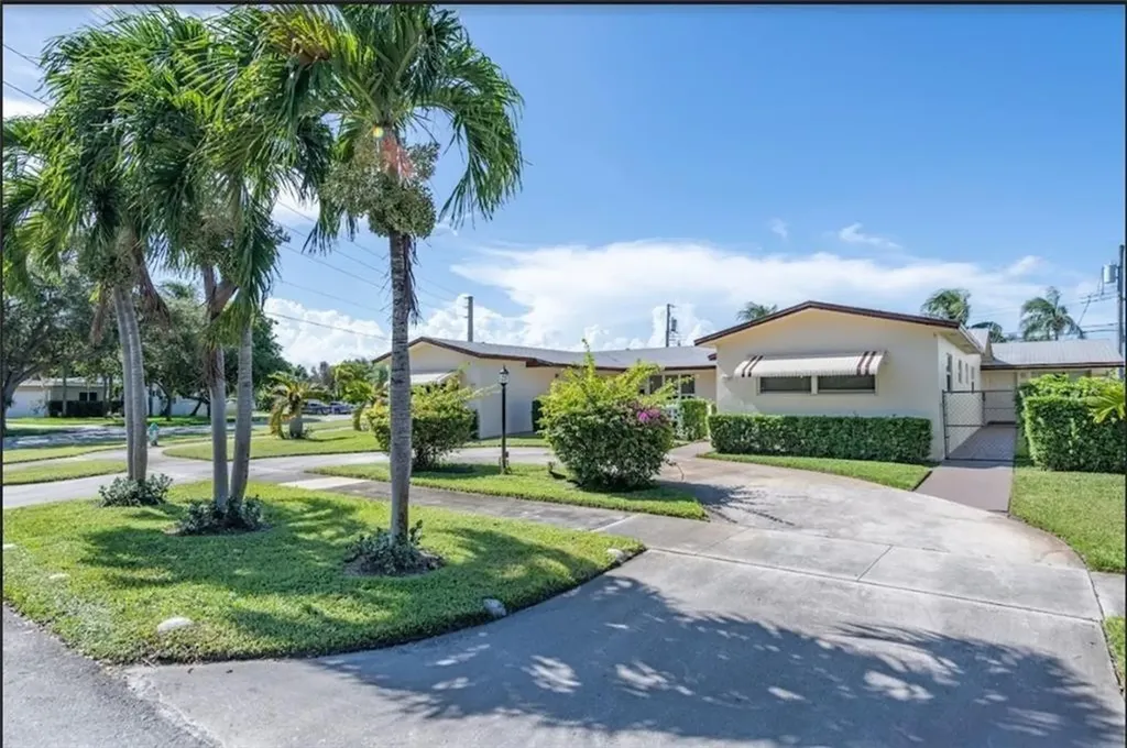 3707 Tyler Street Hollywood FL 33021