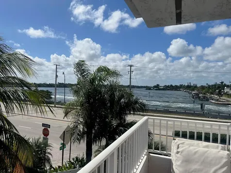 355 Virginia Street Hollywood FL 33019