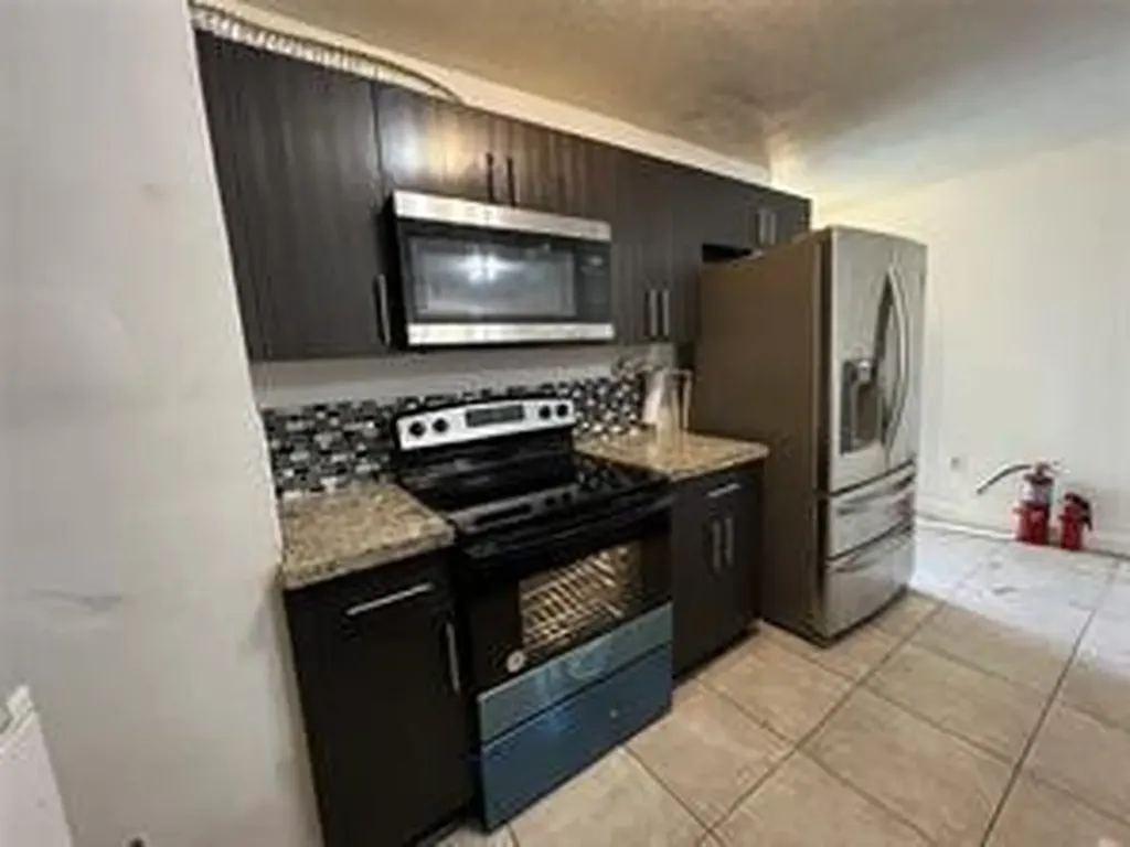 3718 NW 213th Street Miami Gardens FL 33055