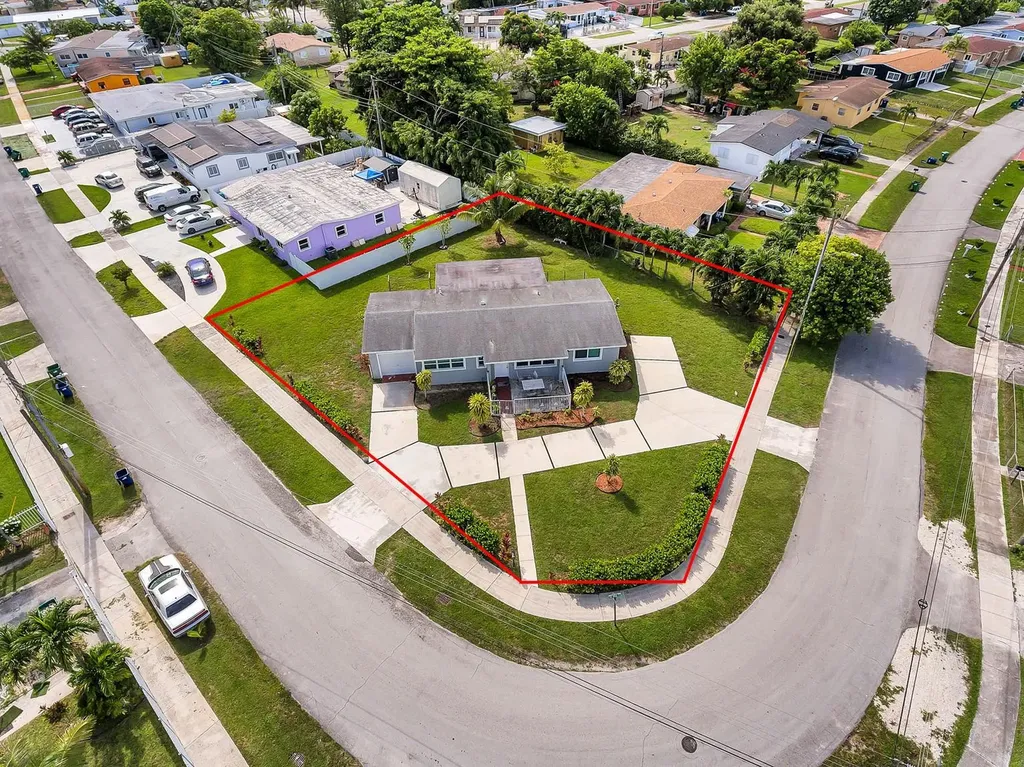 3925 NW 196th Street Miami Gardens FL 33055