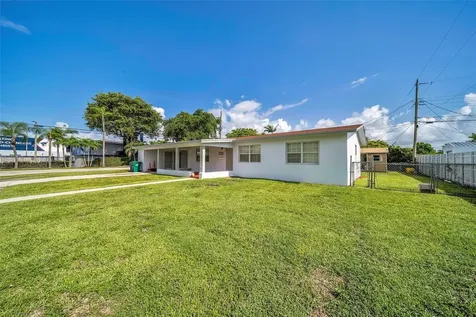 8871 SW 42nd Street Miami FL 33165