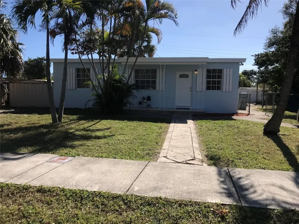 4960 NE 14th Way Pompano Beach FL 33064