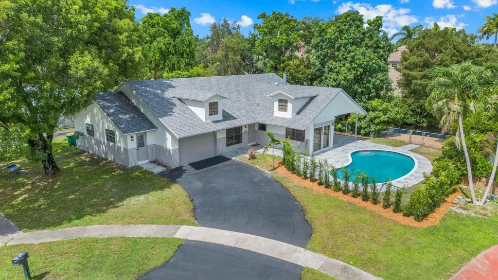 12411 SW 1st Court Plantation FL 33325