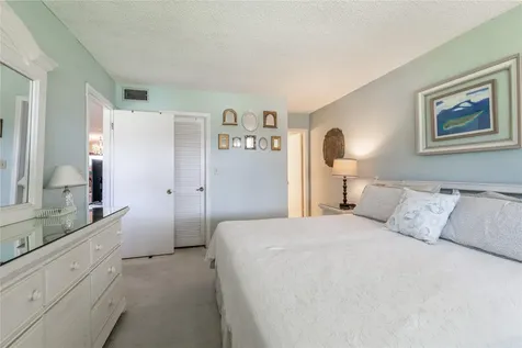 671 S Hollybrook Drive Pembroke Pines FL 33025