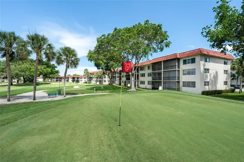671 S Hollybrook Drive Pembroke Pines FL 33025