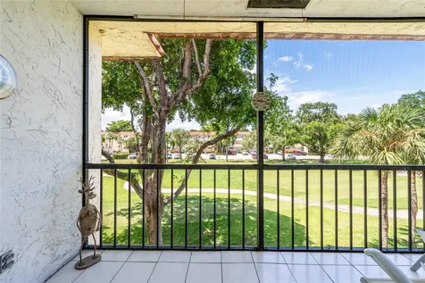 671 S Hollybrook Drive Pembroke Pines FL 33025