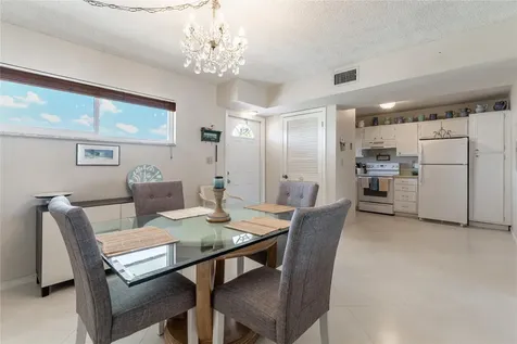 671 S Hollybrook Drive Pembroke Pines FL 33025