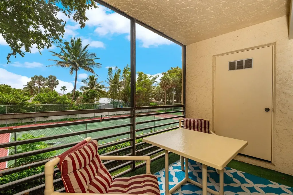 128 S Cypress Road Pompano Beach FL 33060