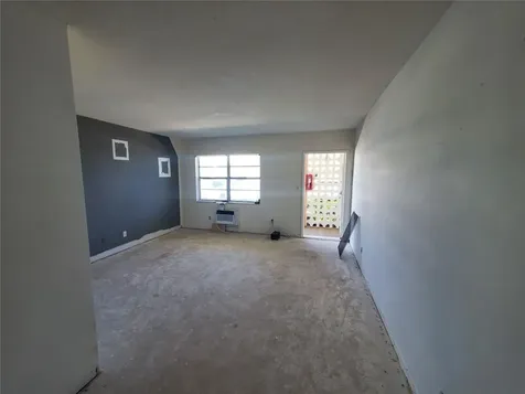 2106 NE 56th Court Fort Lauderdale FL 33308