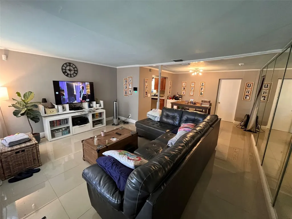 3751 NW 8th Street Lauderhill FL 33311