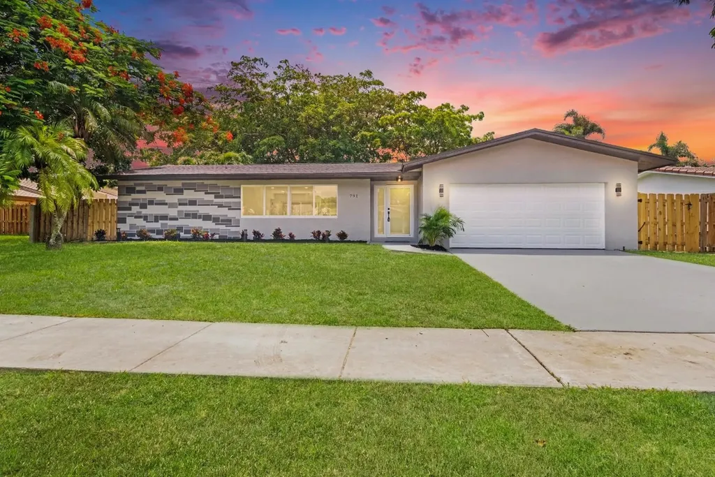 791 W Plantation Circle Plantation FL 33324