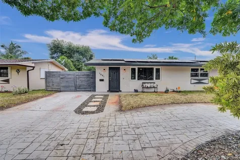 7681 NW 11th Court Pembroke Pines FL 33024