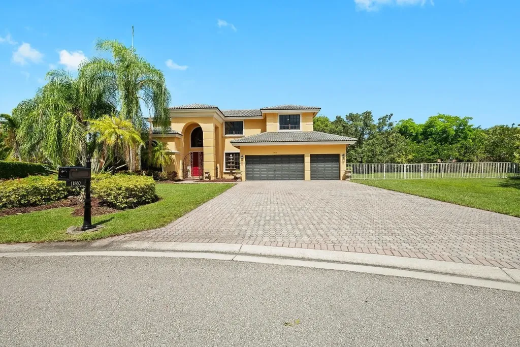 11860 NW 3rd Drive Coral Springs FL 33071