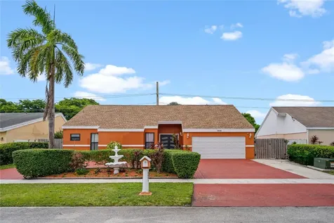 2641 Azalea Avenue Miramar FL 33025