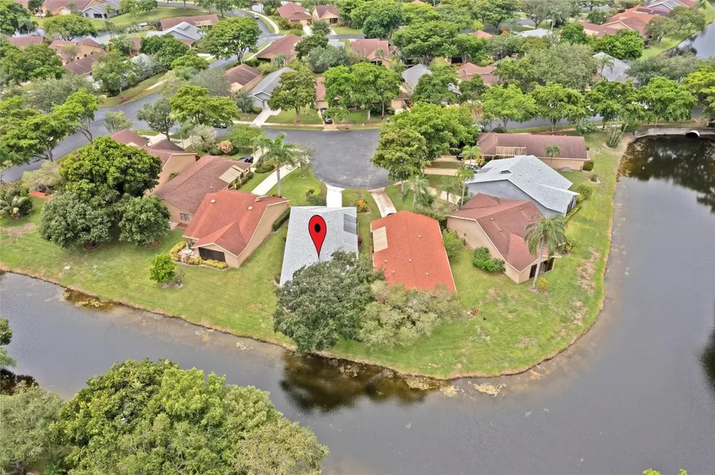 2642 Blue Sage Avenue Coconut Creek FL 33063