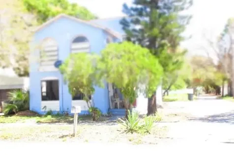 506 S 8th Street Fort Pierce FL 34950
