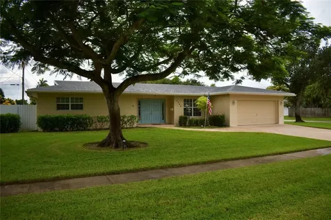 7340 NW 11th Court Plantation FL 33313