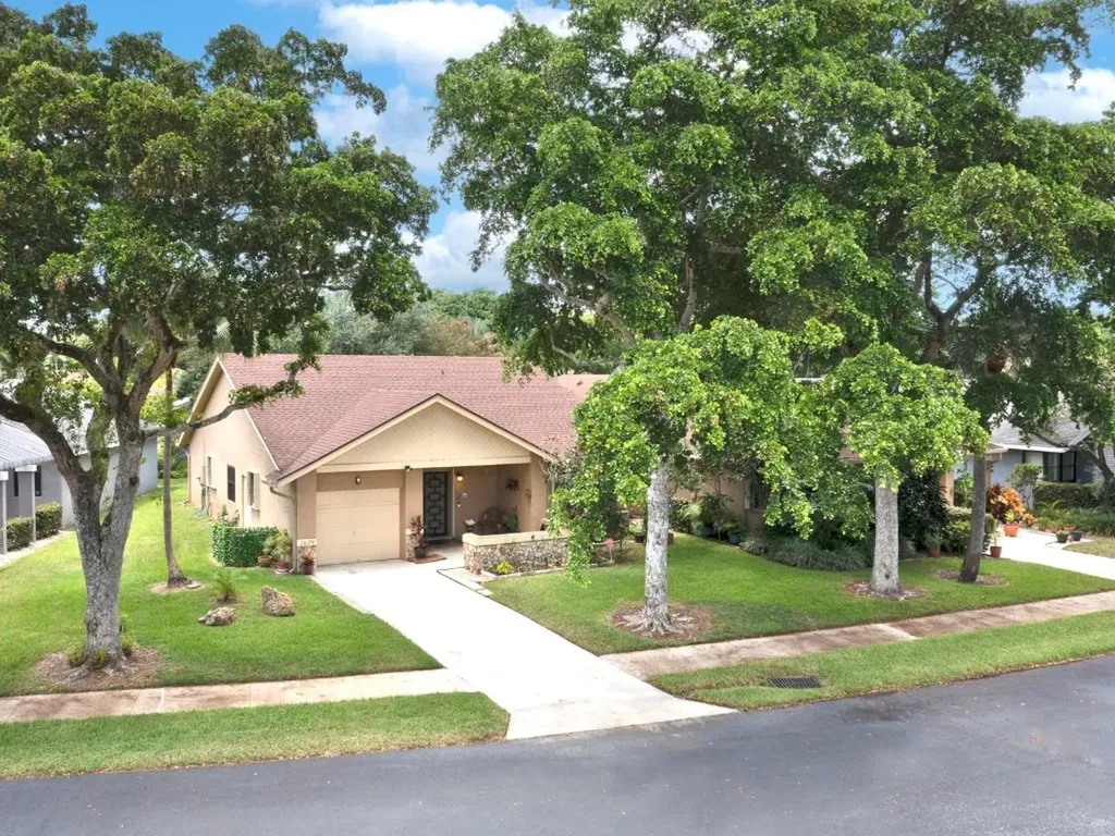 2629 Blue Sage Avenue Coconut Creek FL 33063