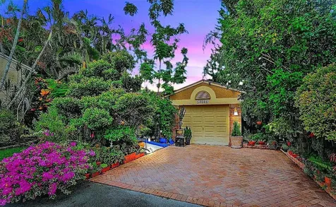 13856 Langley Place Davie FL 33325