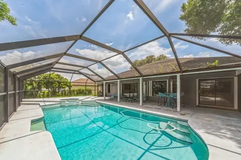 617 SW Carter Avenue Port St Lucie FL 34983
