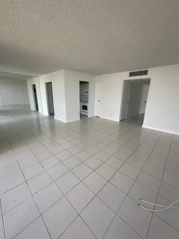 Aventura FL 33180