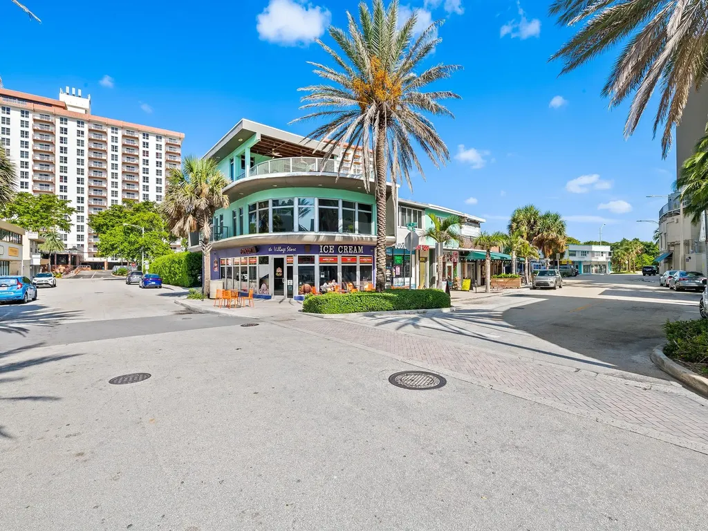 901 Sunrise Lane Fort Lauderdale FL 33304