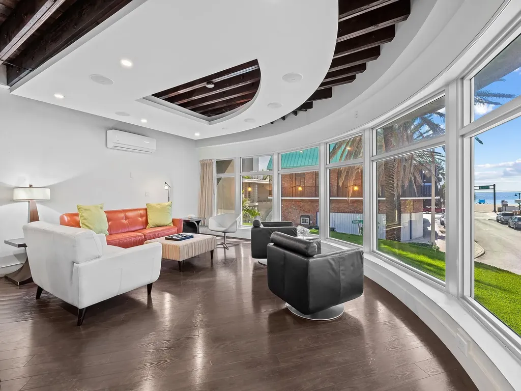 901 Sunrise Lane Fort Lauderdale FL 33304