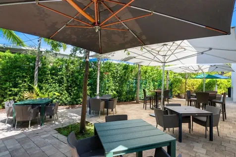 21 Harbor Drive Key Biscayne FL 33149