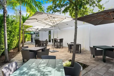 21 Harbor Drive Key Biscayne FL 33149