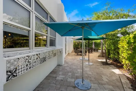 21 Harbor Drive Key Biscayne FL 33149