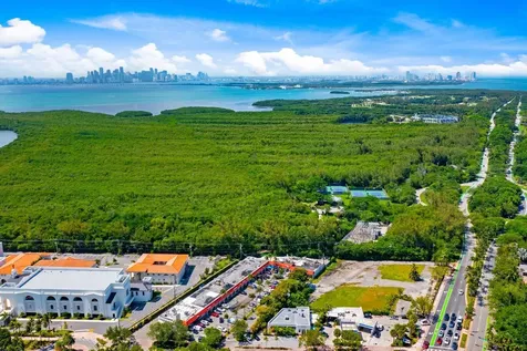 21 Harbor Drive Key Biscayne FL 33149