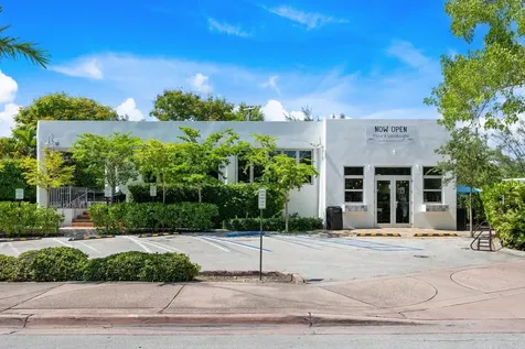 21 Harbor Drive Key Biscayne FL 33149