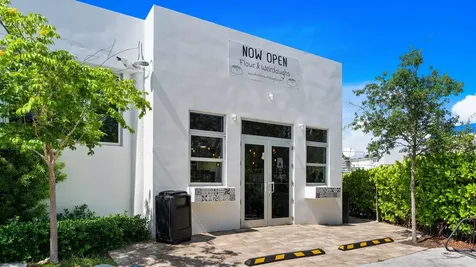 21 Harbor Drive Key Biscayne FL 33149