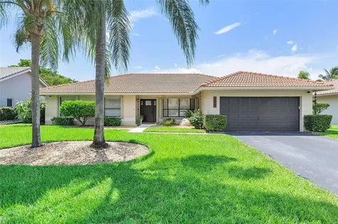850 NW 108th Lane Coral Springs FL 33071