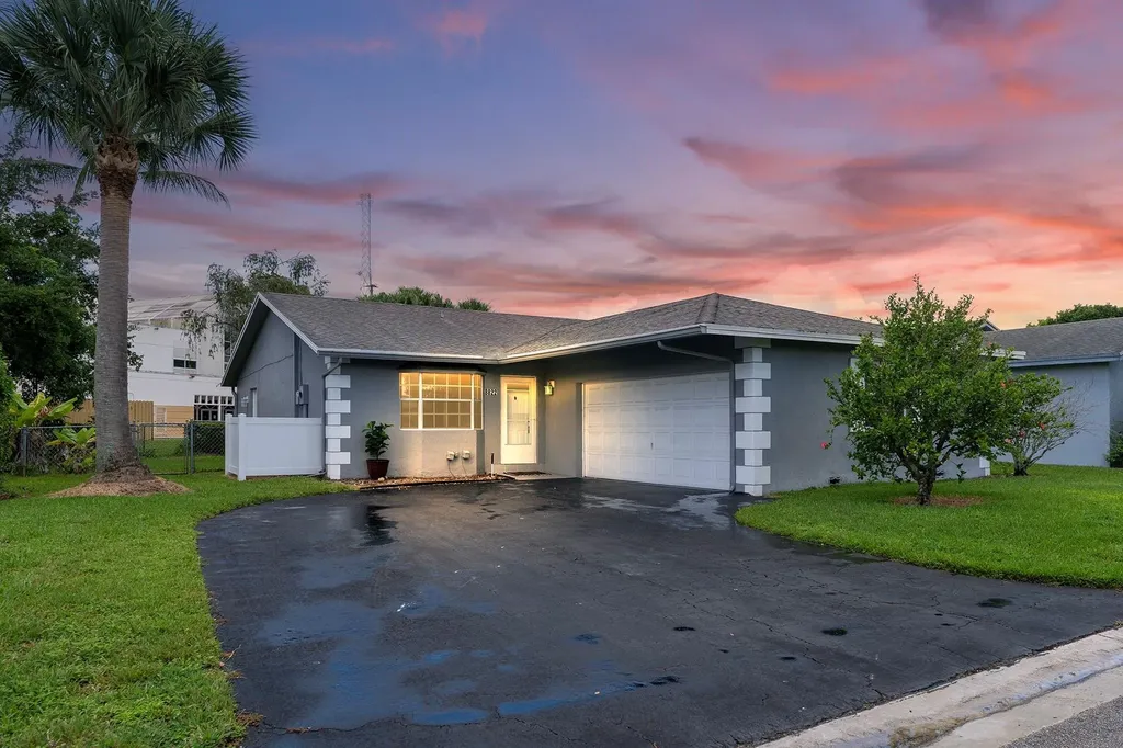8822 NW 75th Court Tamarac FL 33321