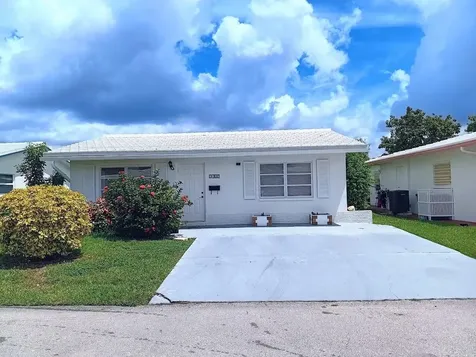 7105 NW 74th Place Tamarac FL 33321