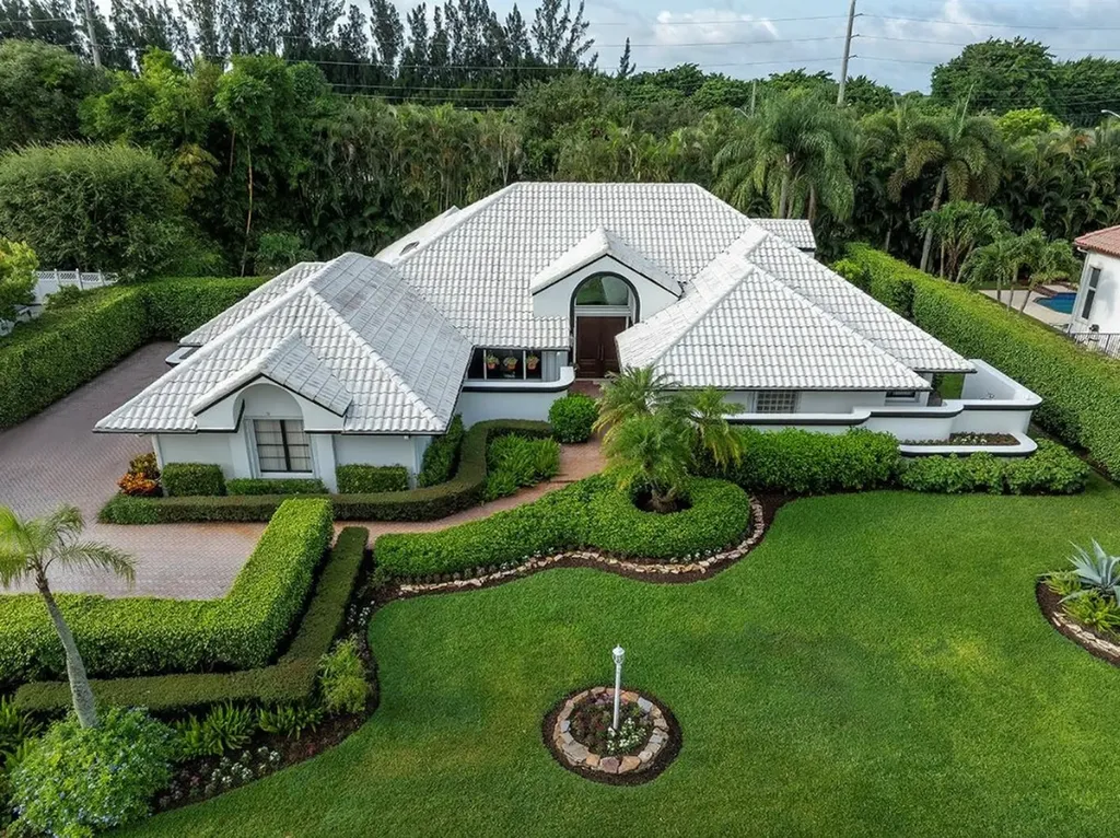 4606 Gleneagles Drive Boynton Beach FL 33436
