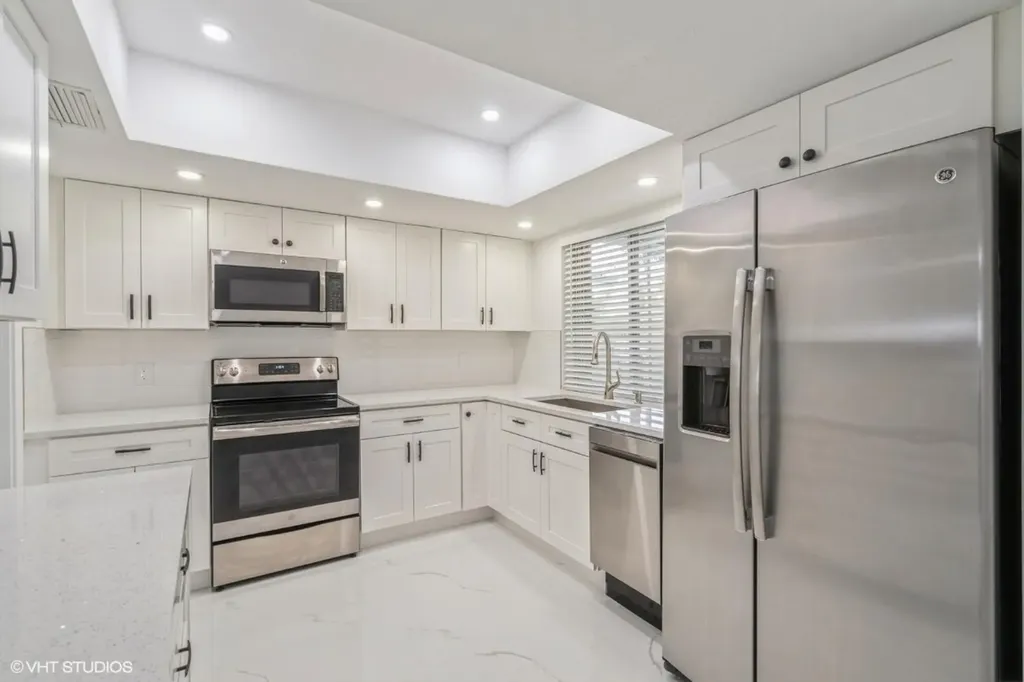 5315 Johnson Street Hollywood FL 33021