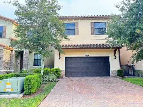 4914 NW 57th Court Tamarac FL 33319
