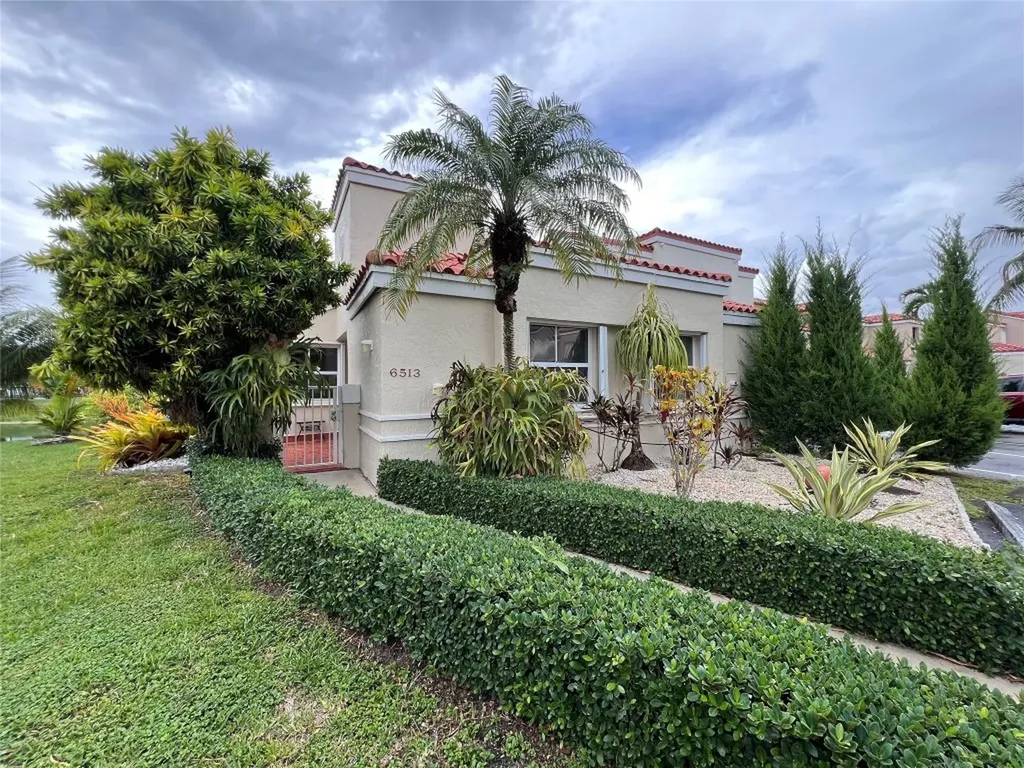 6513 SW 132nd Court Circle Miami FL 33183