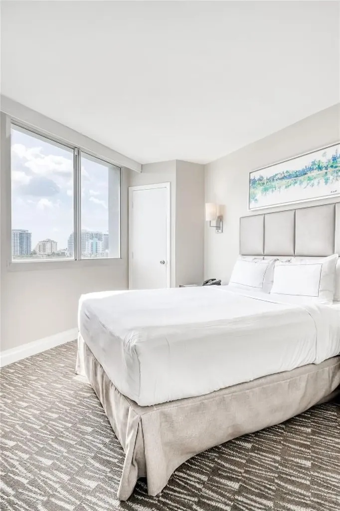 2670 E Sunrise Boulevard Fort Lauderdale FL 33304