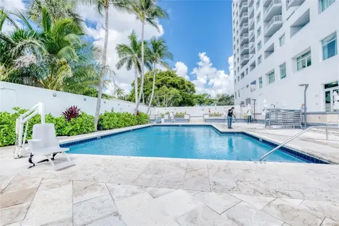 2670 E Sunrise Boulevard Fort Lauderdale FL 33304