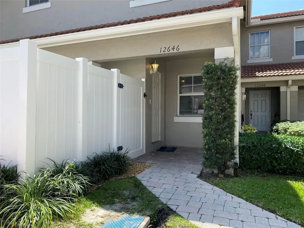 12646 SW 54th Court Miramar FL 33027
