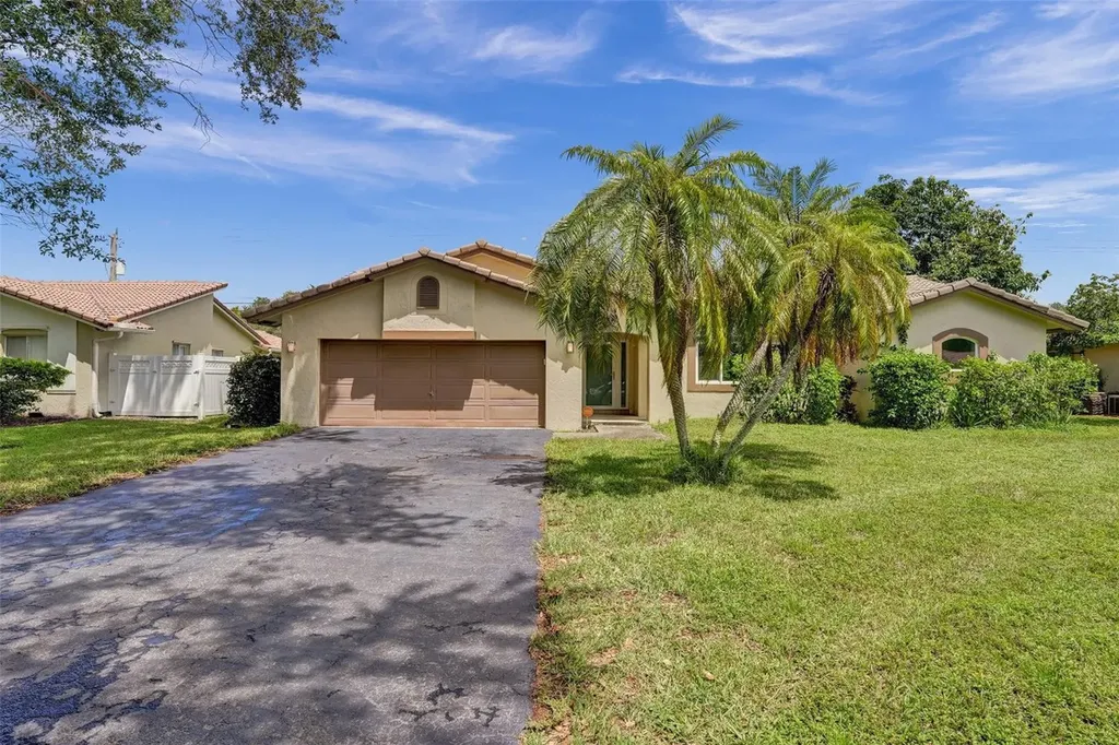 9825 NW 28th Place Coral Springs FL 33065