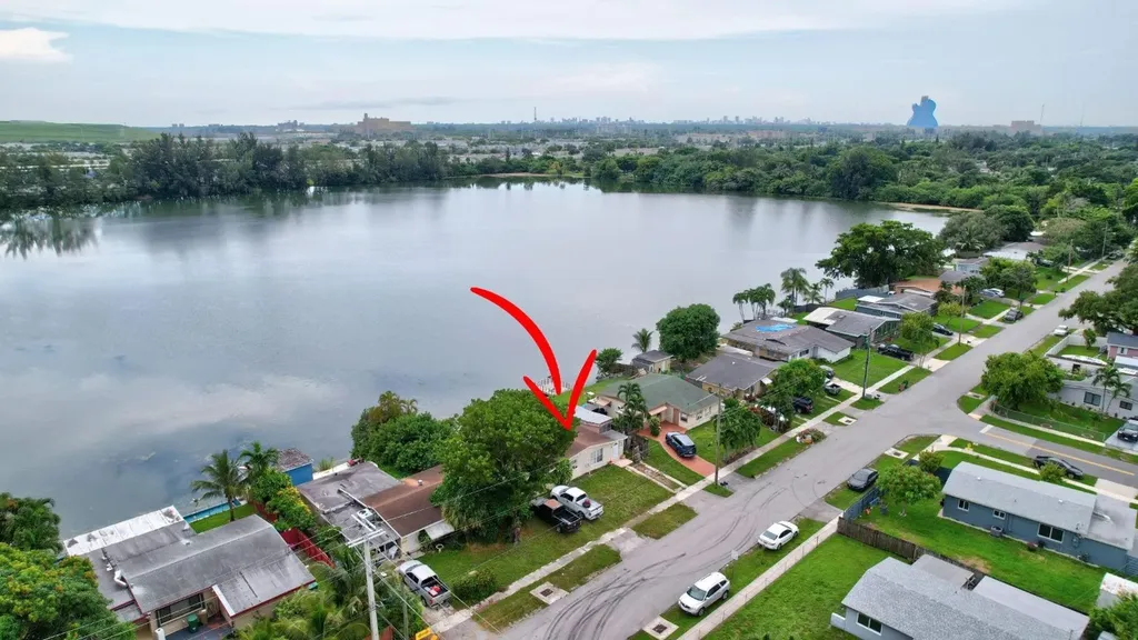 3650 SW 55th Avenue Davie FL 33314