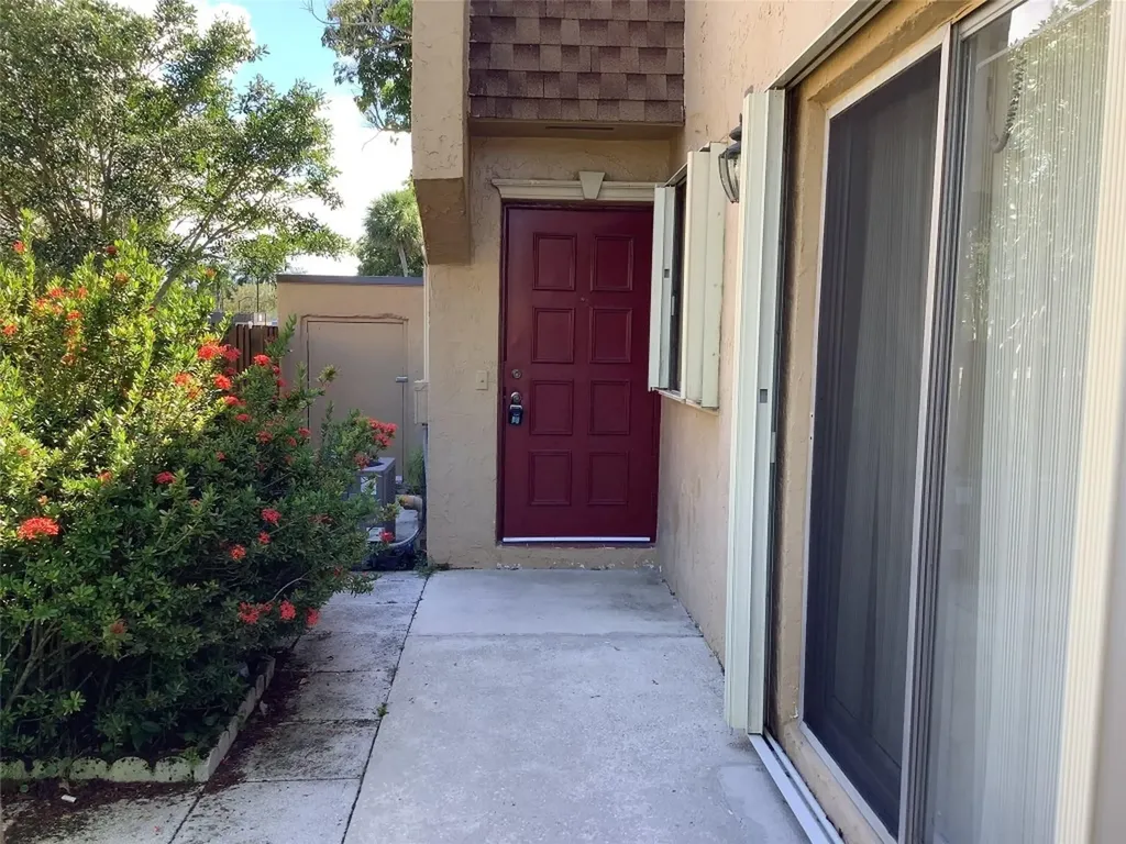 3581 NW 95th Terrace Sunrise FL 33351