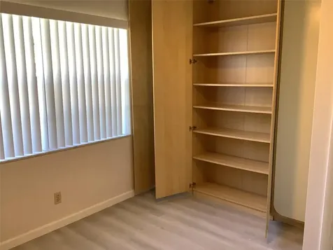 3581 NW 95th Terrace Sunrise FL 33351