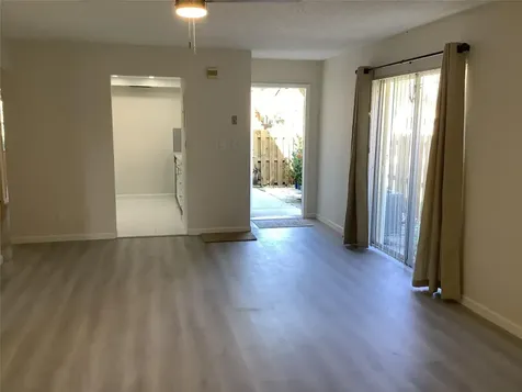 3581 NW 95th Terrace Sunrise FL 33351